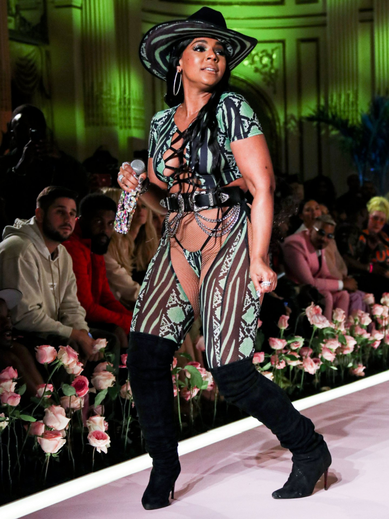 Ashanti New York moda etkinliğinde