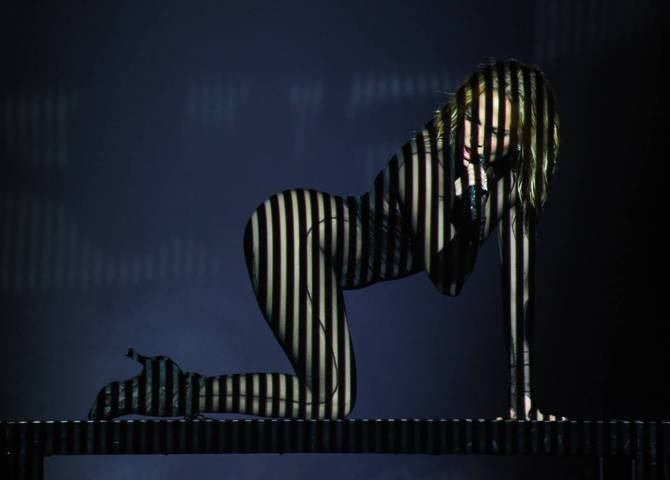 Jennifer Lopez Amerikan Müzik Ödülleri etkinliğinde
