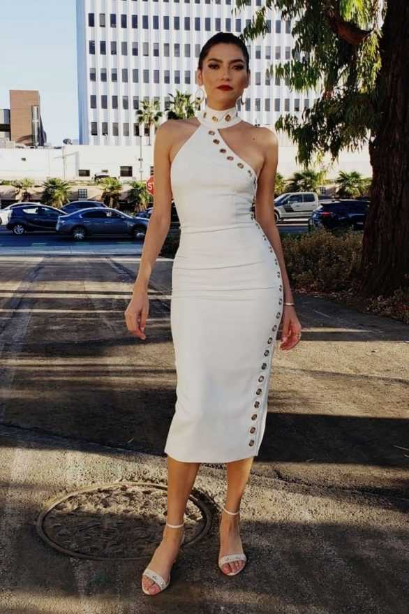 Blanca Blanco beyaz elbise ile Beverly Hills'te