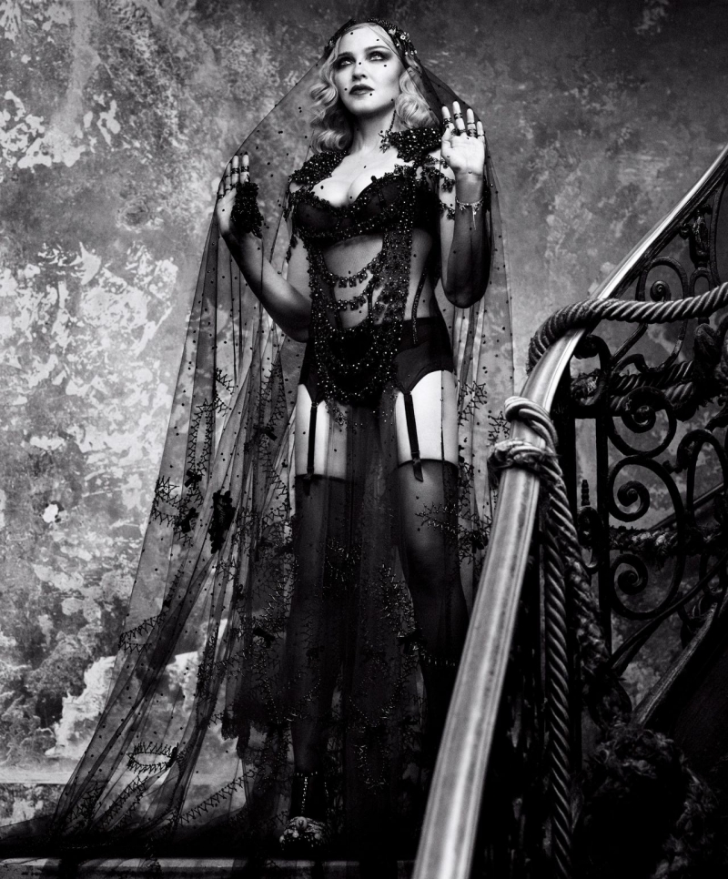 Madonna fotoğraf çekimlerinde