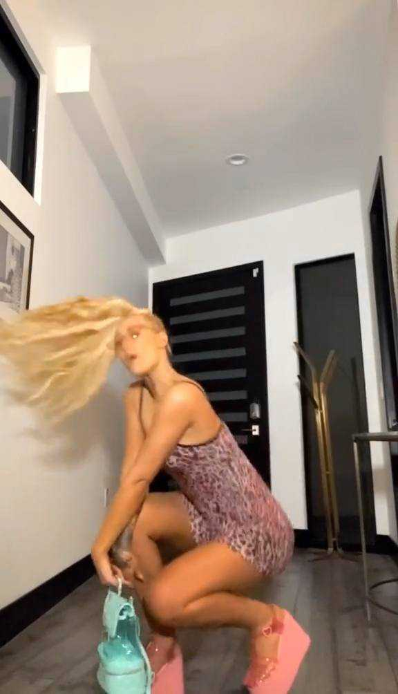 Iggy Azalea dans videosu yayınladı