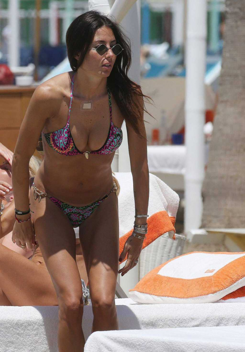 Elisabetta Gregoraci bikiniyle Miami'de