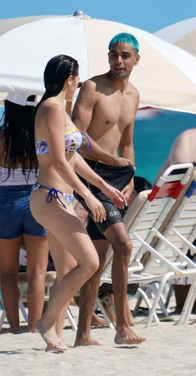 Paris Berelc bikini ile Miami plajında
