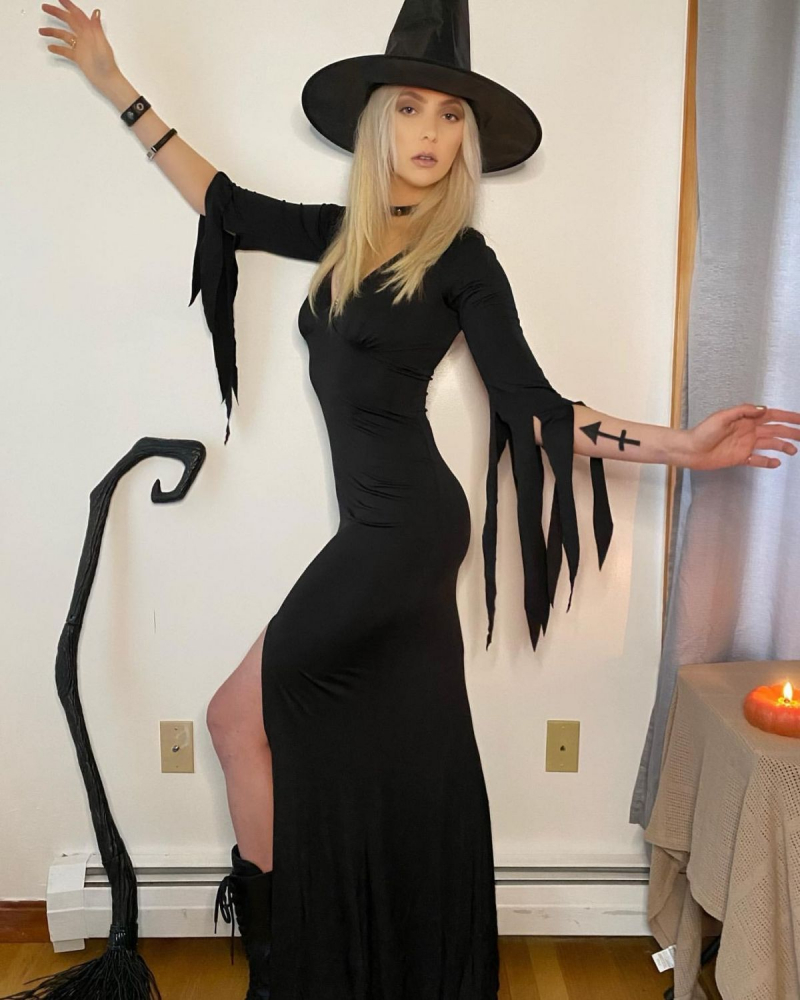 Taylor Momsen Halloween çekimlerinde