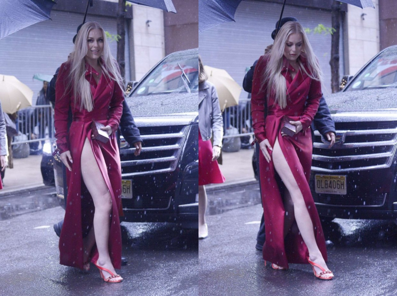 Lindsey Vonn kırmızı yırtmaçlı elbise ile New York'ta