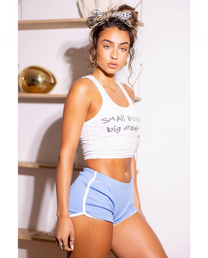 title Sommer Ray Pics, images.
