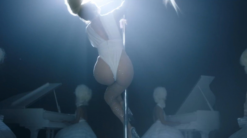 Jennifer Lopez Medicine klip çekimlerinde
