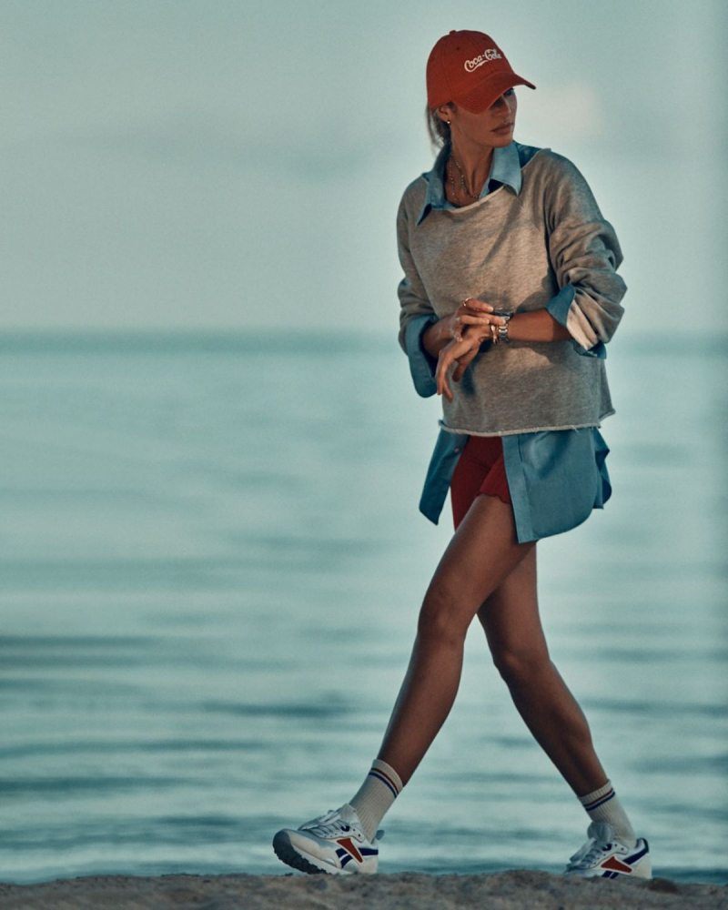 Candice Swanepoel Tropic of C Physique 2021 çekimlerinde